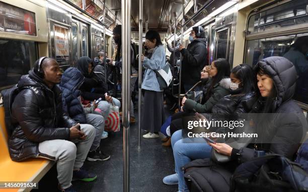 Subway Train Ride 4,344 New York Subway Commuters Stock Photos, High-Res Pictures, and ...