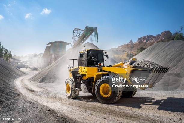 phosphate mine processing mill - digger stock-fotos und bilder