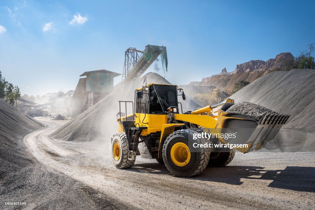 Phosphate mine processing mill