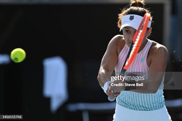 Lauren Davis of USA competes against Anna Blinkova of Ukraine during day five of the 2023 Hobart International at Domain Tennis Centre on January 13,...