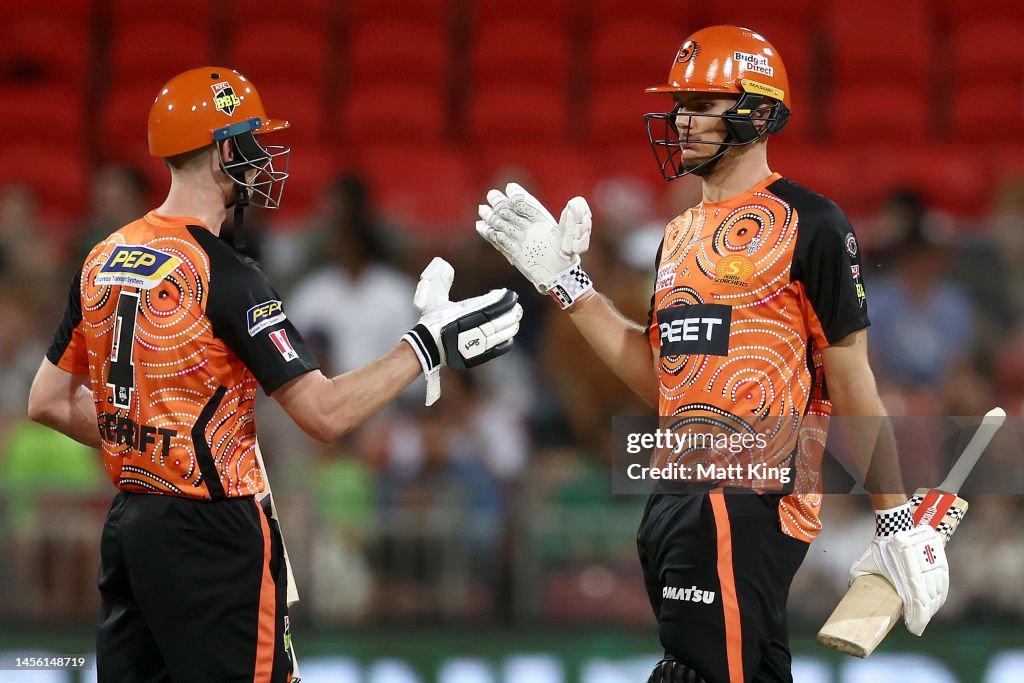 BBL - Sydney Thunder v Perth Scorchers