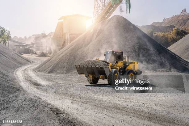 phosphate mine processing mill - pit mine fotografías e imágenes de stock