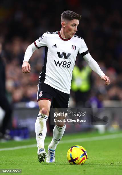 Harry Wilson of Fulham controls the ball during the Premier League match between Fulham FC and Chelsea FC at Craven Cottage on January 12, 2023 in...