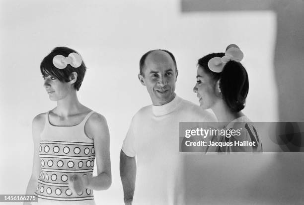 Fashion Designed by Courrèges - André Courrèges with models.