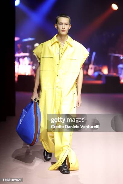 Model walks the runway at the Gucci show during Milan Fashion Week Fall/Winter 2023/24 on January 13, 2023 in Milan, Italy.