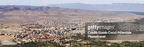 morocco, view of the oasis of zagora - zagora stock pictures, royalty-free photos & images