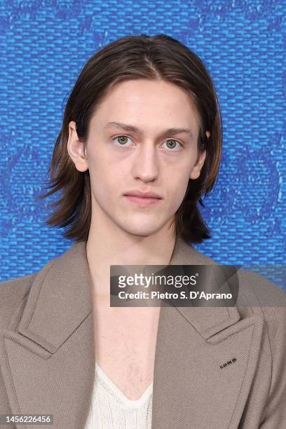 Percy Hynes White arrives at the Gucci show during Milan Fashion Week Fall/Winter 2023/24 on January 13, 2023 in Milan, Italy.