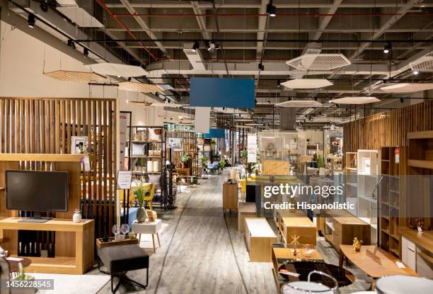 empty furniture store selling home decor - loja de móveis imagens e fotografias de stock