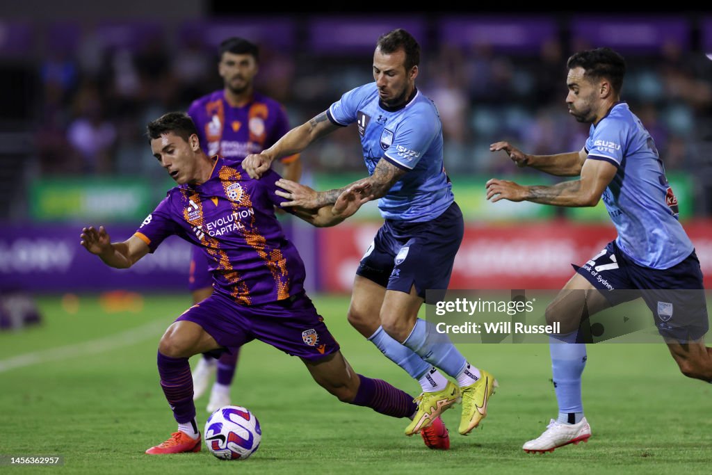 A-League Men's Rd 12 - Perth Glory v Sydney FC