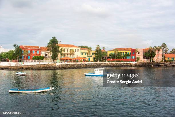 goree island harbour seen from sea - dakar senegal 個照片及圖片檔