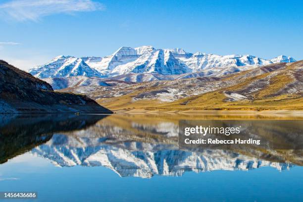 mount timpanogos and deer creek reservoir - utah - utah state parks stock pictures, royalty-free photos & images