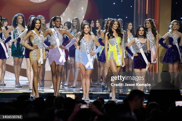 Miss Puerto Rico Ashley Carino, Miss Haiti Mideline Phelizor, Miss Australia Monique Rile, Miss Dominican Republic Andreína Martínez and Miss Lasos...