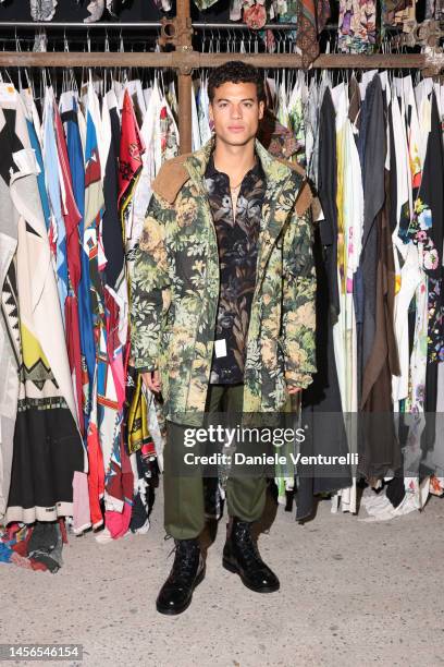 Jan Luis Castellanos is seen front row at the Etro fashion show during the Milan Menswear Fall/Winter 2023/2024 on January 15, 2023 in Milan, Italy.