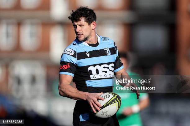 Lloyd Williams of Cardiff Rugby looks on as they prepare to feed the ball into the scrum during the European Challenge Cup Pool A match between...