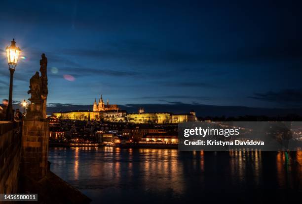 prague castle - prague castle foto e immagini stock