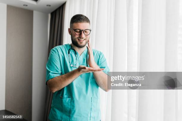 Provider Sign Language 238 Sign Language Doctor Stock Photos, High-Res Pictures, and Images ...