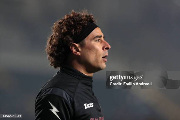 Guillermo Ochoa of US Salernitana warms up prior to the Serie A match between Atalanta BC and Salernitana at Gewiss Stadium on January 15, 2023 in...