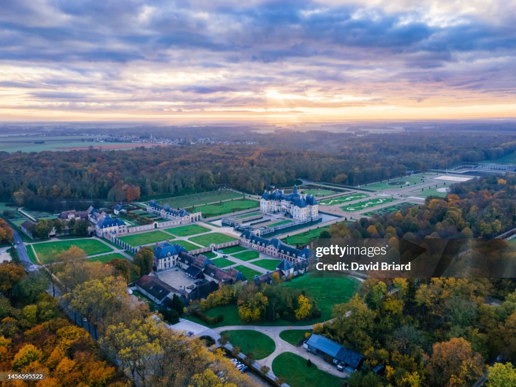 The Château de Vaux-le-Vicomte at sunrise