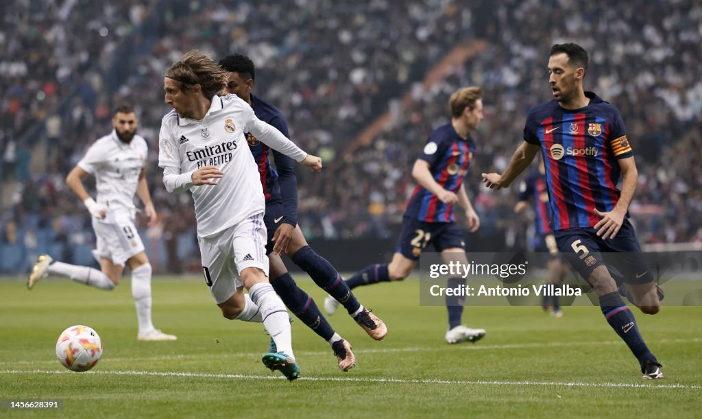 Real Madrid v FC Barcelona - Super Copa de España