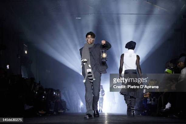 Model walks the runway at the Charles Jeffrey Loverboy fashion show during the Milan Menswear Fall/Winter 2023/2024 on January 15, 2023 in Milan,...