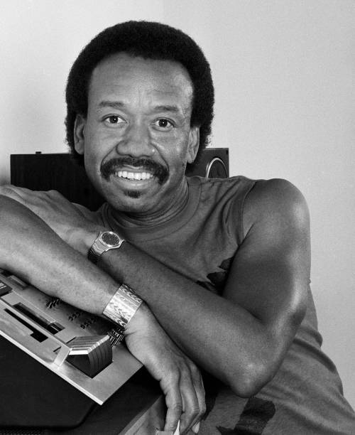 Singer Maurice White portraits at home, August 27, 1985 in Los Angeles, California.