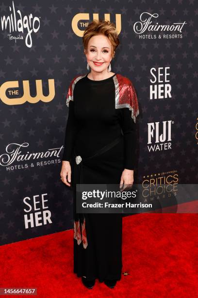 Annie Potts attends the 28th Annual Critics Choice Awards at Fairmont Century Plaza on January 15, 2023 in Los Angeles, California.