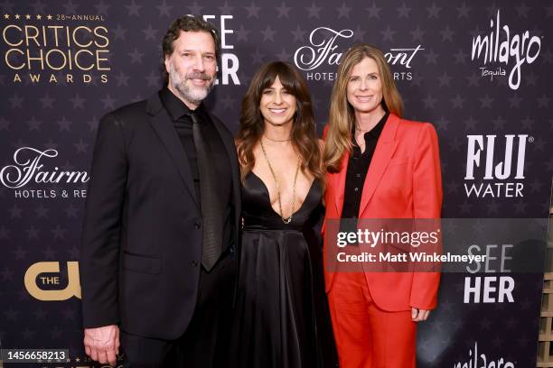 Russell Rothberg 15 Nikki Rothberg Stock Photos, High-Res Pictures, and Images - Getty ...