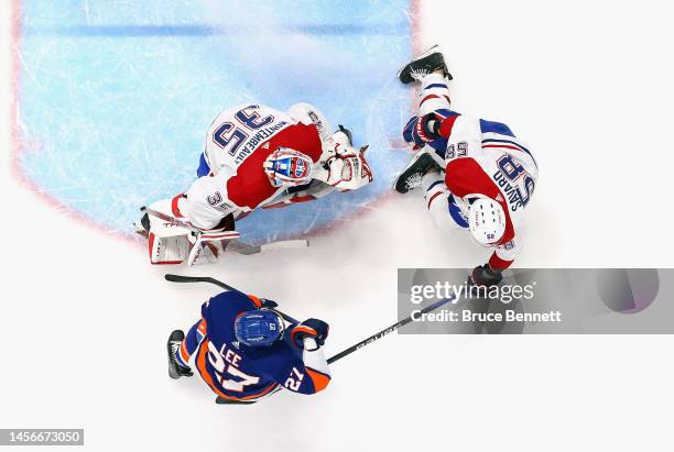 Anders Lee of the New York Islanders skates against the Montreal Canadiens at the UBS Arena on January 14, 2023 in Elmont, New York.
