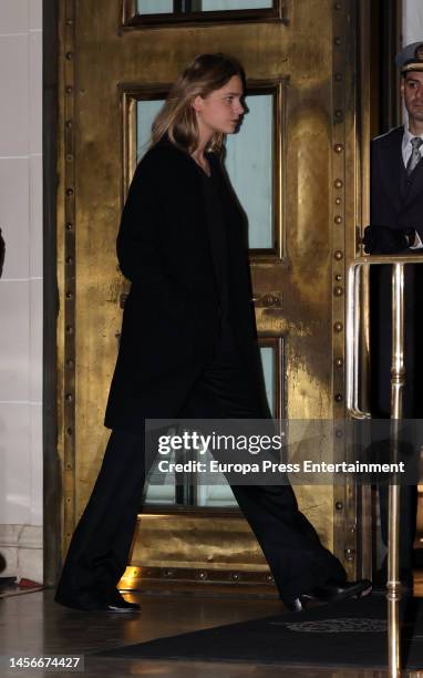 Irene Urdangarin leaves the restaurant where a dinner was held, on January 15 in Athens .