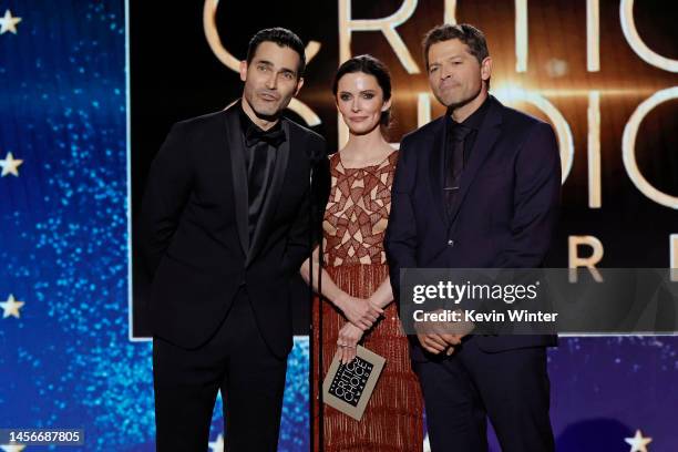 Tyler Hoechlin, Elizabeth Tulloch, and Misha Collins speak onstage during the 28th Annual Critics Choice Awards at Fairmont Century Plaza on January...