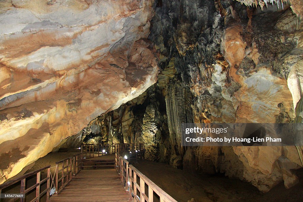 Paradise cave