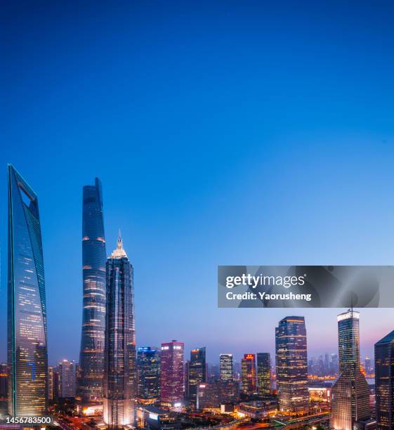 shanghai modern building at night - shanghai world financial center bildbanksfoton och bilder