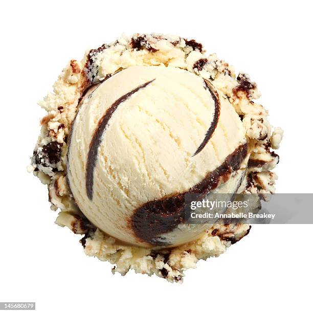 scoop of vanilla fudge ice cream on white - scoop shape stockfoto's en -beelden