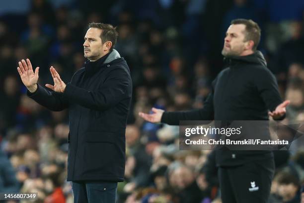 Everton manager Frank Lampard gestures from the touchline during the Premier League match between Everton FC and Southampton FC at Goodison Park on...