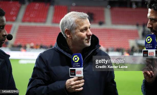 Head coach Bruno Genesio of Rennes reacts during the Ligue 1 match between Stade Rennes and Paris Saint-Germain at Roazhon Park on January 15, 2023...