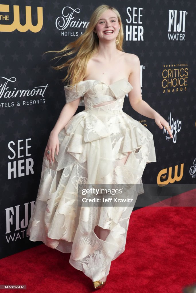 https://media.gettyimages.com/id/1456826416/photo/28th-annual-critics-choice-awards-arrivals.jpg?s=1024x1024&w=gi&k=20&c=3P6VQX1Kz5QtDgoLRX-MbOH8VjoMixPyCQ-oDPbpDGQ=