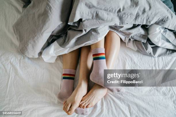 Wearing socks to bed 