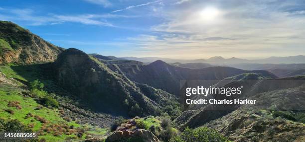 afternoon landscape of mountains in riverside county - charles broad stock pictures, royalty-free photos & images