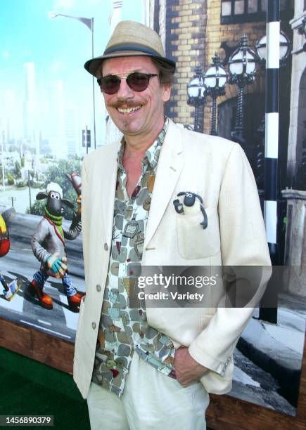 25 Dave Alex Riddett Photos & High Res Pictures - Getty Images