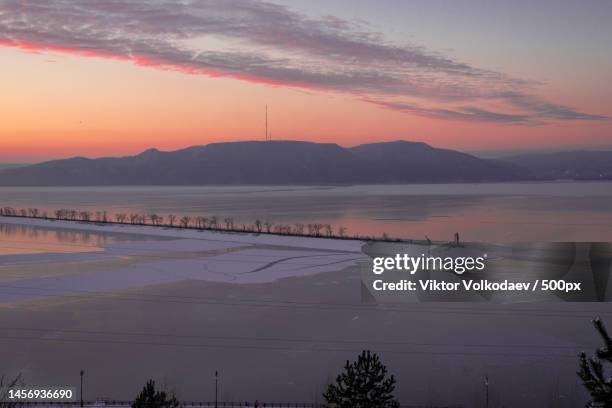 scenic view of sea against sky during sunset,tolyatti,samara oblast,russia - samara oblast fotografías e imágenes de stock