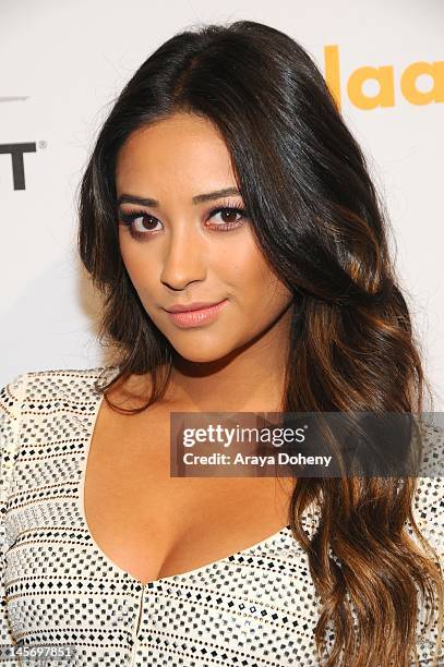 Actress Shay Mitchell arrives at the 23rd Annual GLAAD Media Awards at San Francisco Marriott Marquis on June 2, 2012 in San Francisco, California.