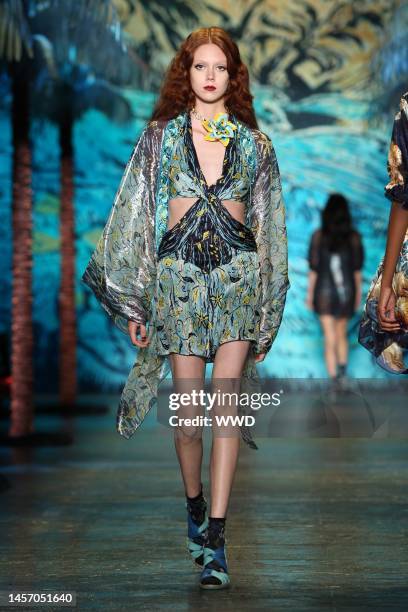 Natalie Westling on catwalk