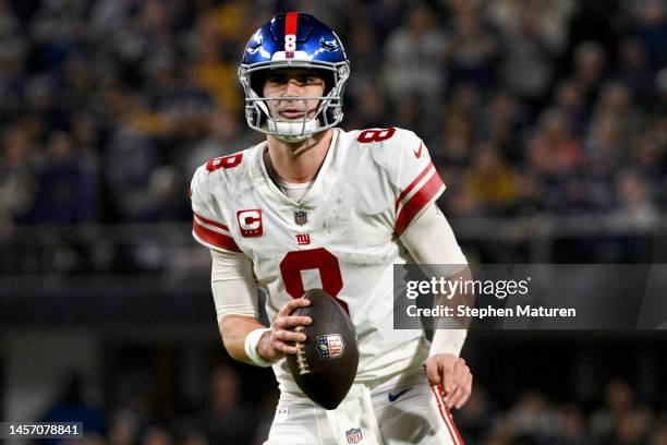 Daniel Jones of the New York Giants looks to pass against the Minnesota Vikings during the first half in the NFC Wild Card playoff game at U.S. Bank...