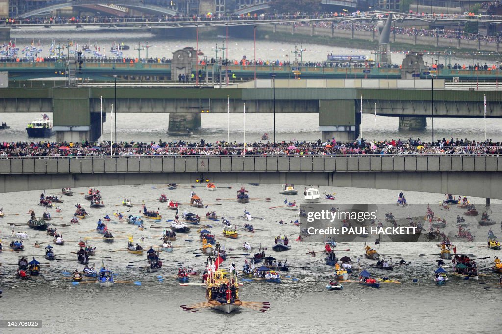 BRITAIN-ROYALS-JUBILEE-PAGEANT