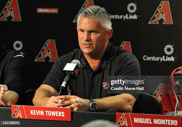 Executive Vice President and General Manager Kevin Towers of the Arizona Diamondbacks talks to the press about Miguel Montero's new contract prior to...