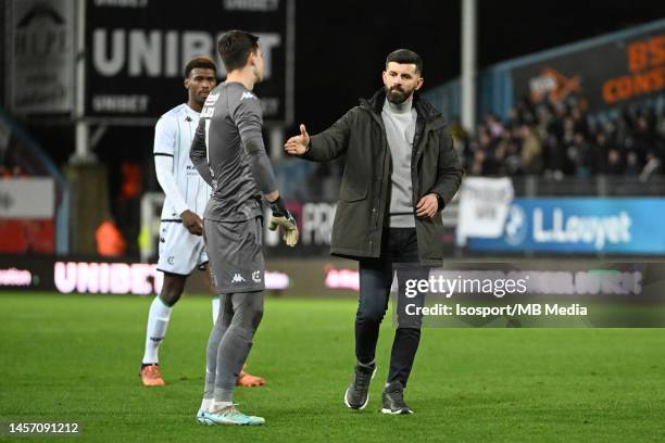 Radoslaw Majecki of Cercle Brugge with Miron Muslic, head coach of Cercle Brugge, after the Jupiler Pro League season 2022 - 2023 match day 20...