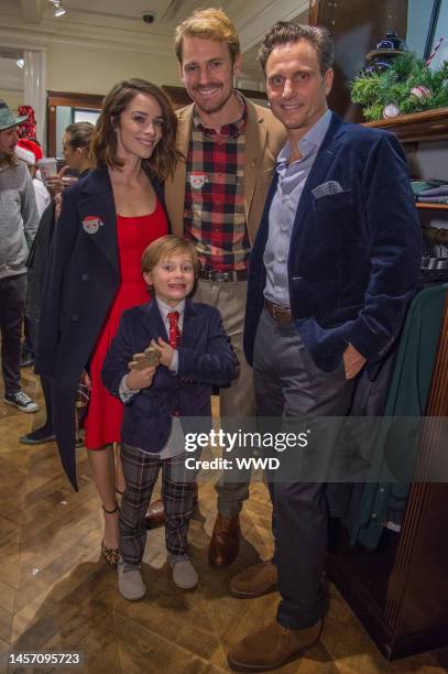 Abigail Spencer, Roman Pruett, Andrew Pruett and Tony Goldwyn