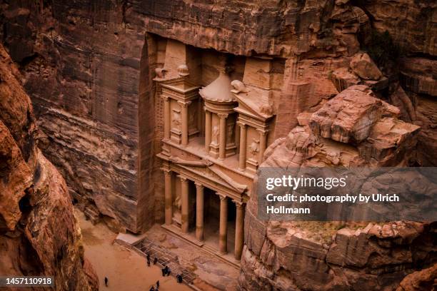 the treasury, al khazneh, petra jordan - petra jordan stockfoto's en -beelden