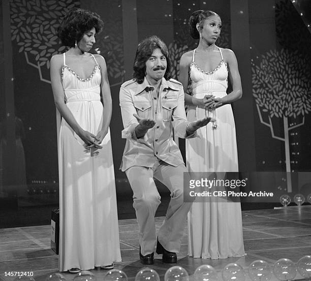 Tony Orlando and Dawn perform. Image dated December 22, 1974.