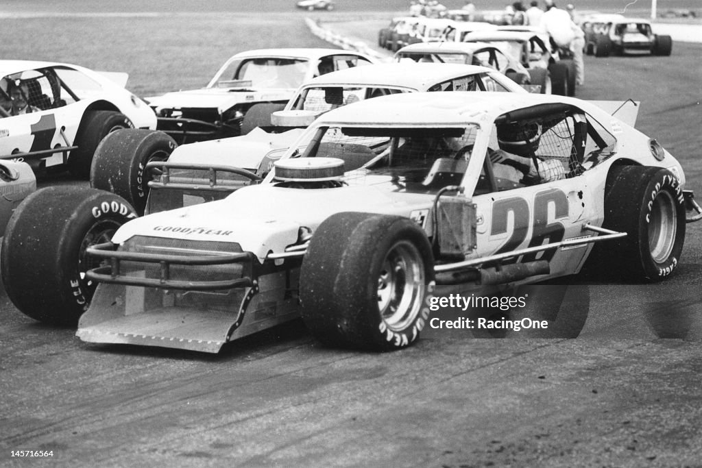 George Kent Modified George Kent gets set to line up for a NASCAR Modified Tour race at ...